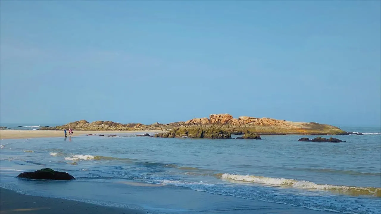 White Shell Beach House Kannur 0*,  India