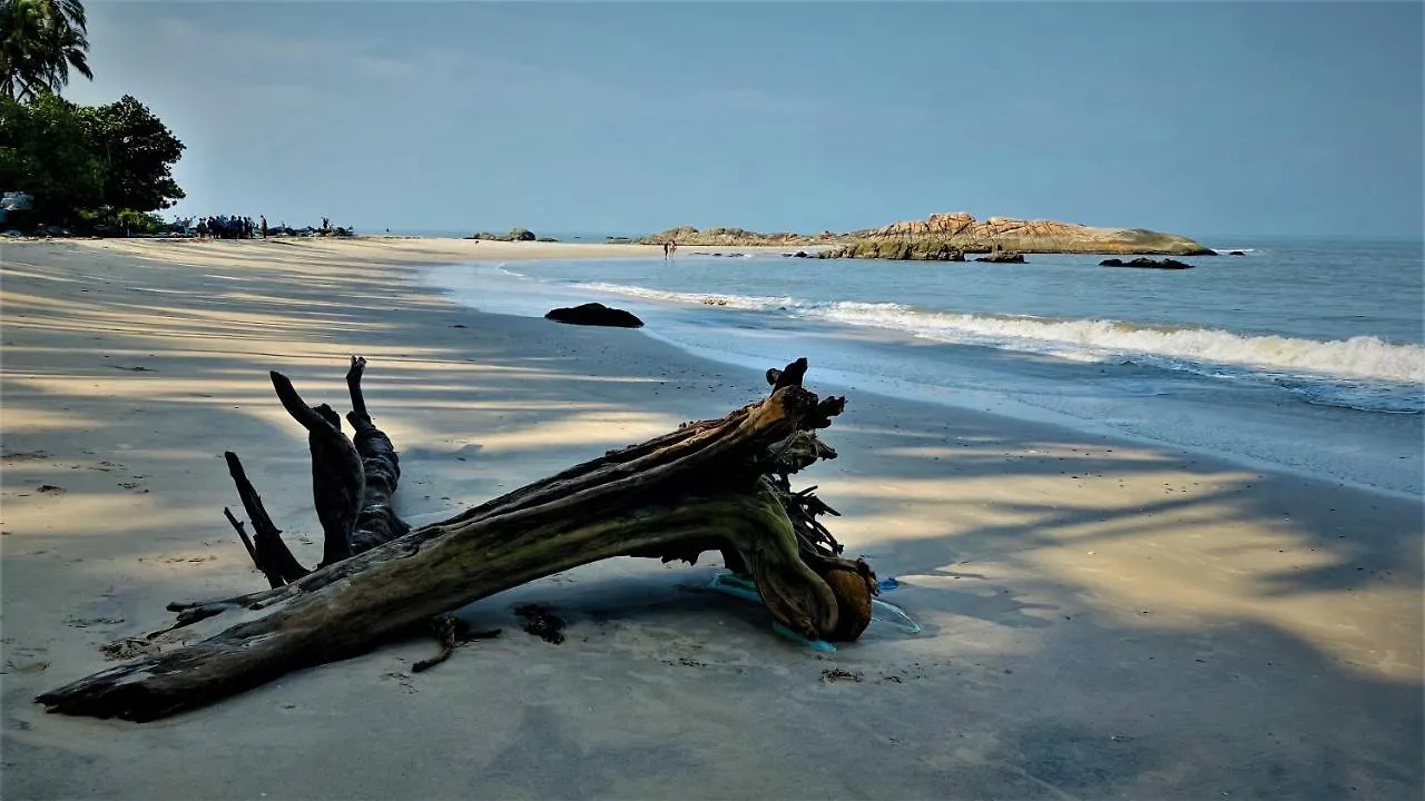 White Shell Beach House Kannur