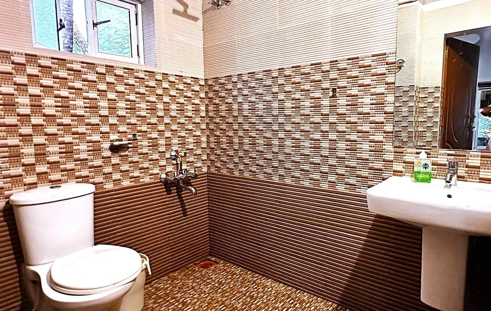 White Shell Beach House Kannur Resort