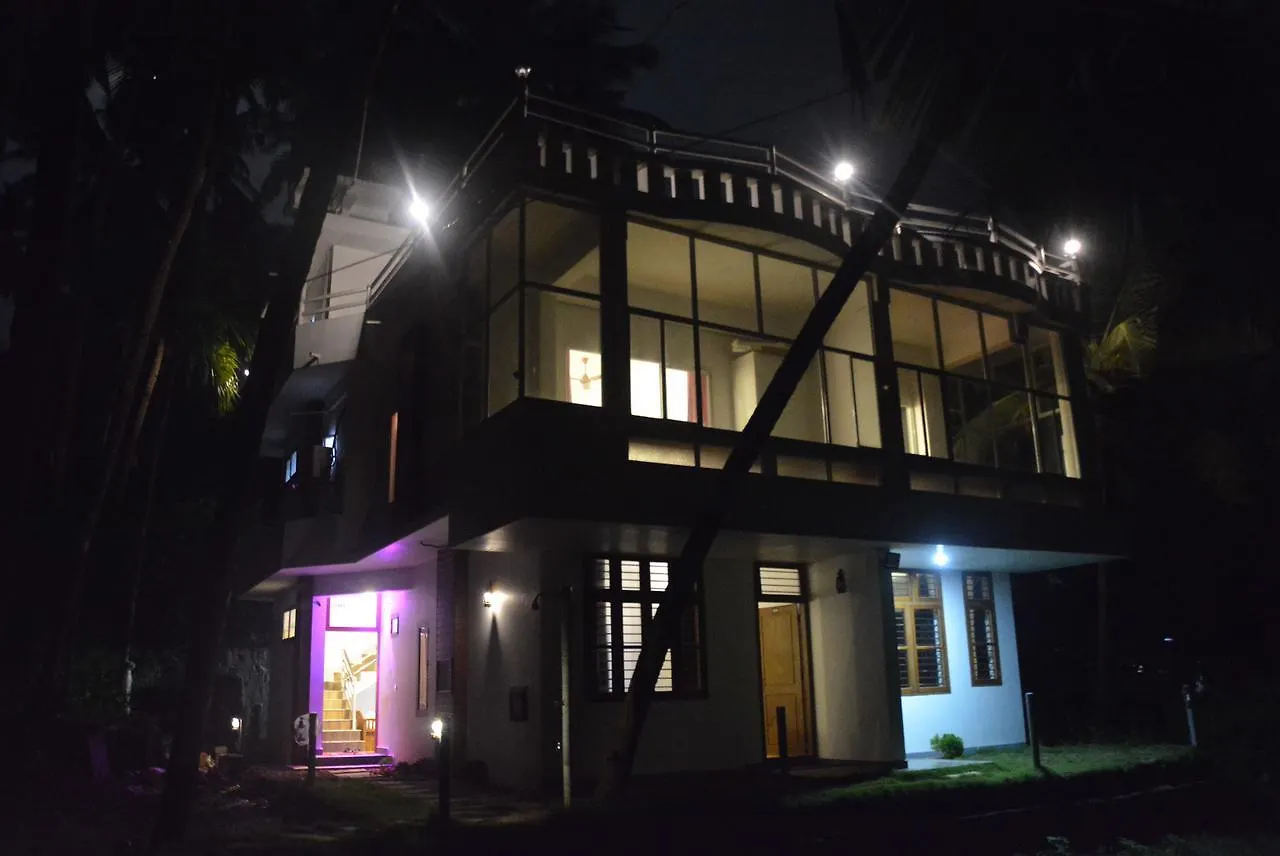 Resort White Shell Beach House Kannur